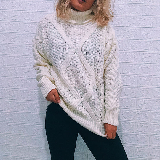 Damen Grobstrickpullover mit modischem Zopfmuster und hohem Kragen EB