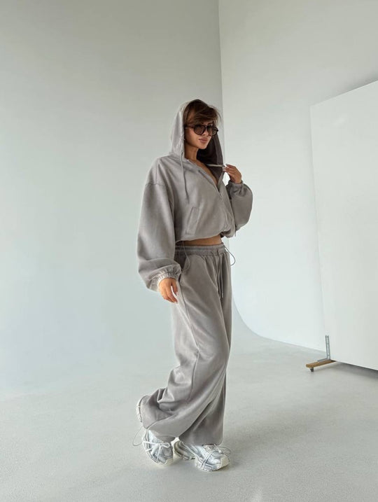 Damen Velours-Cropped-Kapuzenjacke mit Ballonärmeln und weiter Palazzo-Sweathose EB