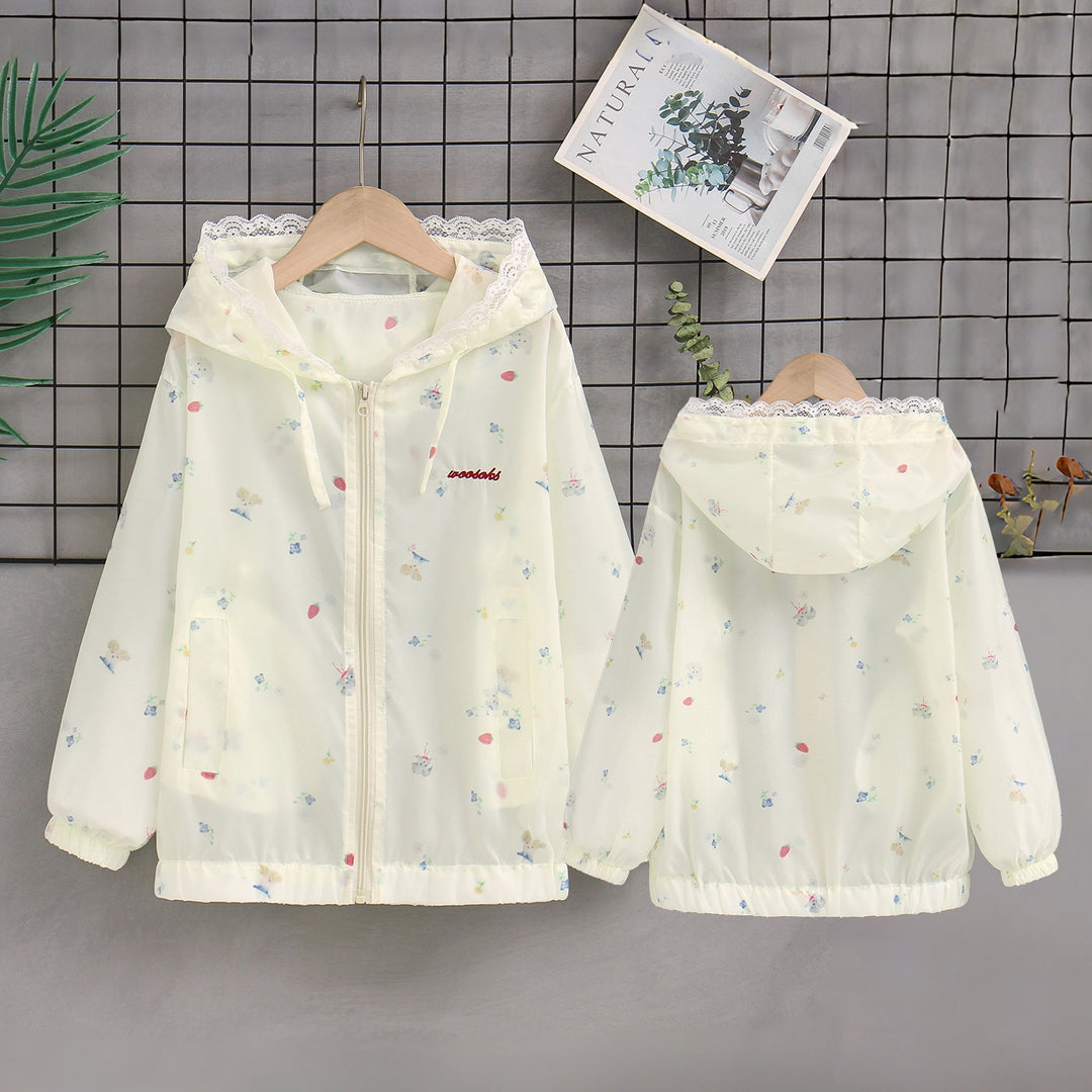 Damen nan leichte Kapuzen-Sommerjacke mit Spitzenbesatz, zartem Allover-Print und Reißverschluss R&B