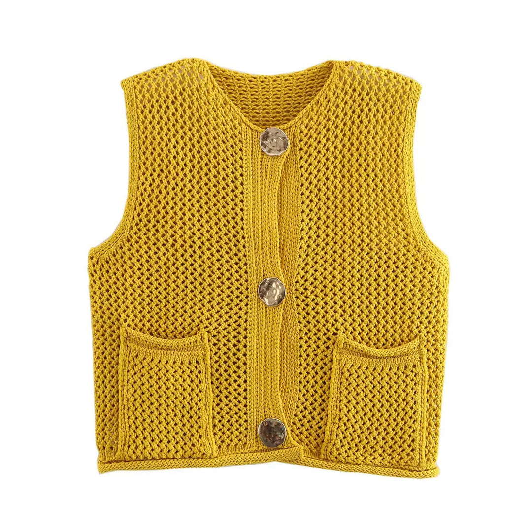Damen gehäkelte Strickweste mit großen Zierknöpfen und Aufsatztaschen EB