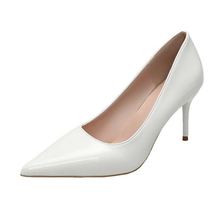 Damen Spitze High Heels mit glänzender Lackoberfläche EB