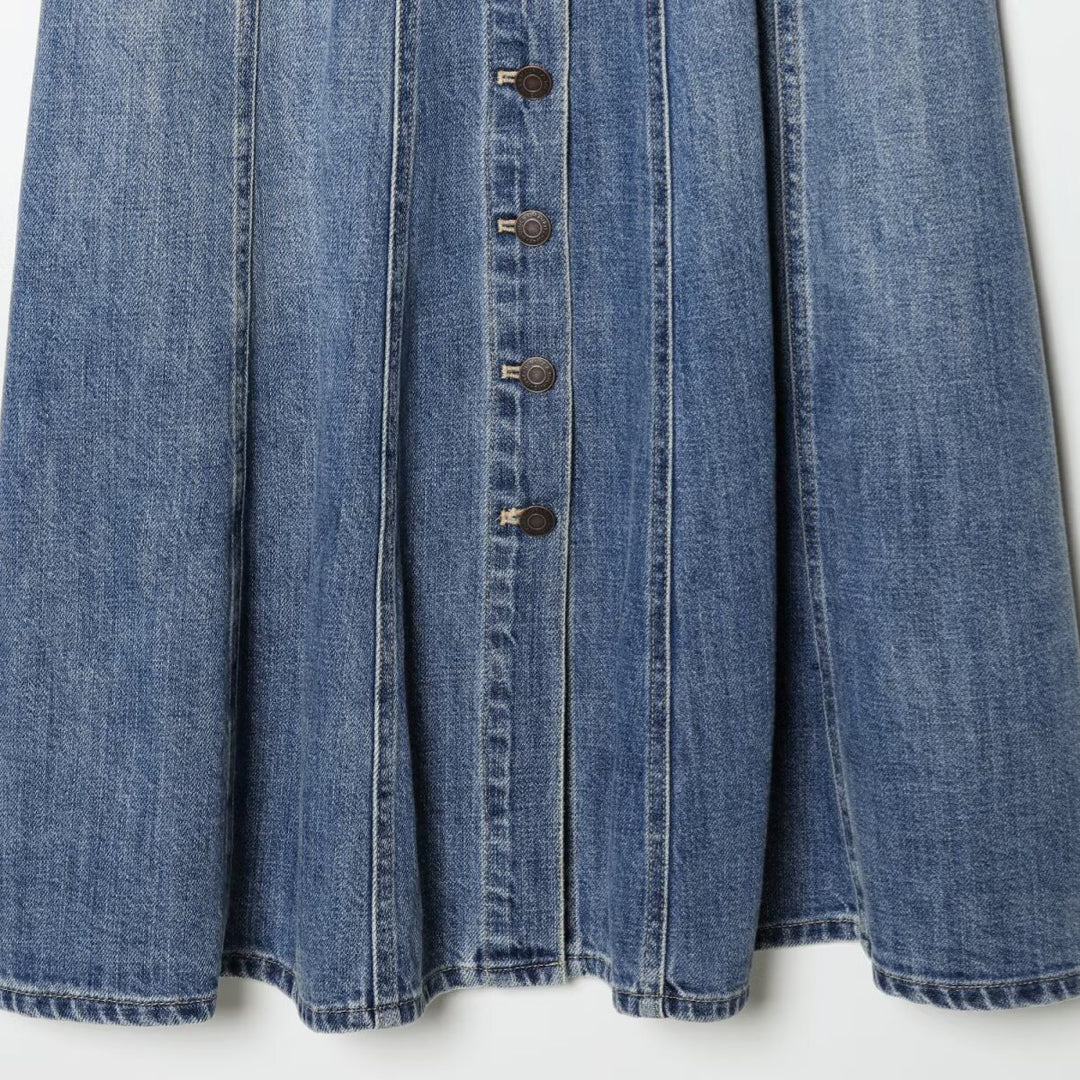 Damen Jeans Maxikleid mit Knopfleiste und schwingendem Saum EB