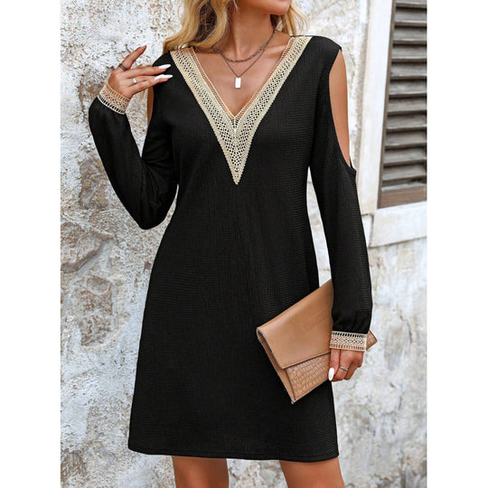 Damen Elegantes Kleid mit tiefem V-Ausschnitt und Cut-Out-Ärmel EB