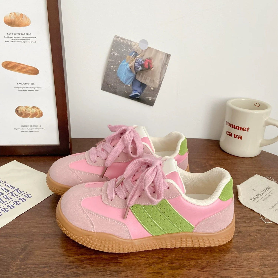 Damen Modische Freizeitschuhe mit atmungsaktiven Netz-Elementen und rutschfester Sohle EB