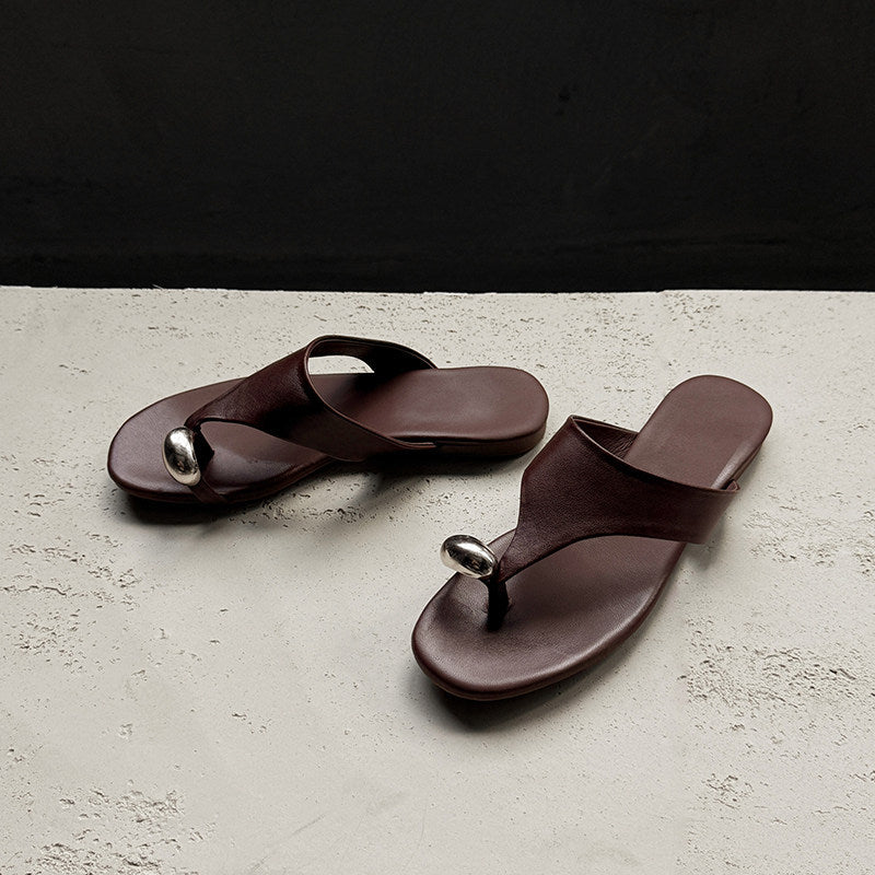 Damen Zehentrenner Sandalen mit schickem Metallakzent EB