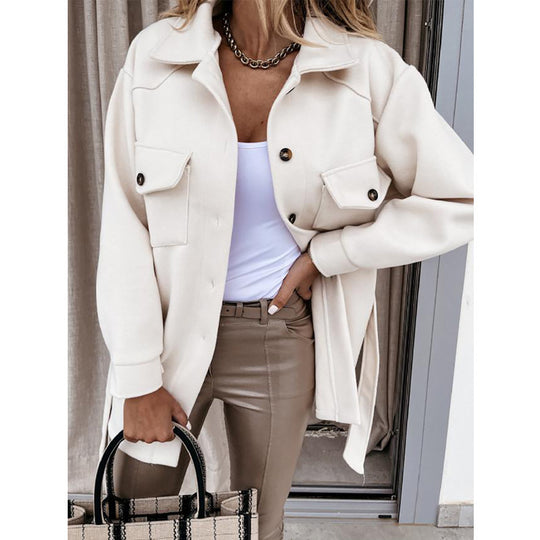 Damen Oversize-Hemdjacke mit praktischen Taschen und modernem Kragen EB