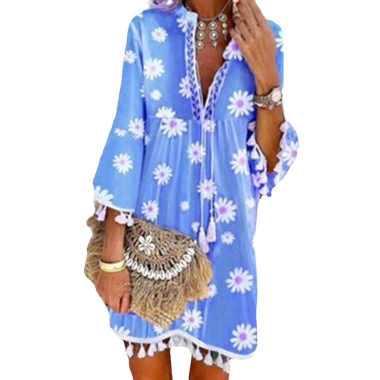 Damen Strandkleid mit floralen Motiven und Quastenverzierungen EB