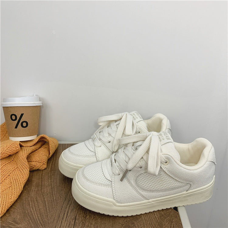 Damen Sneakers im minimalistischen Design mit atmungsaktivem Obermaterial und dämpfender Sohle EB