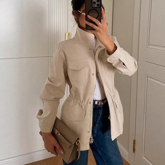 Damen lässige Utility-Jacke mit hohem Kragen und praktischen Taschen EB