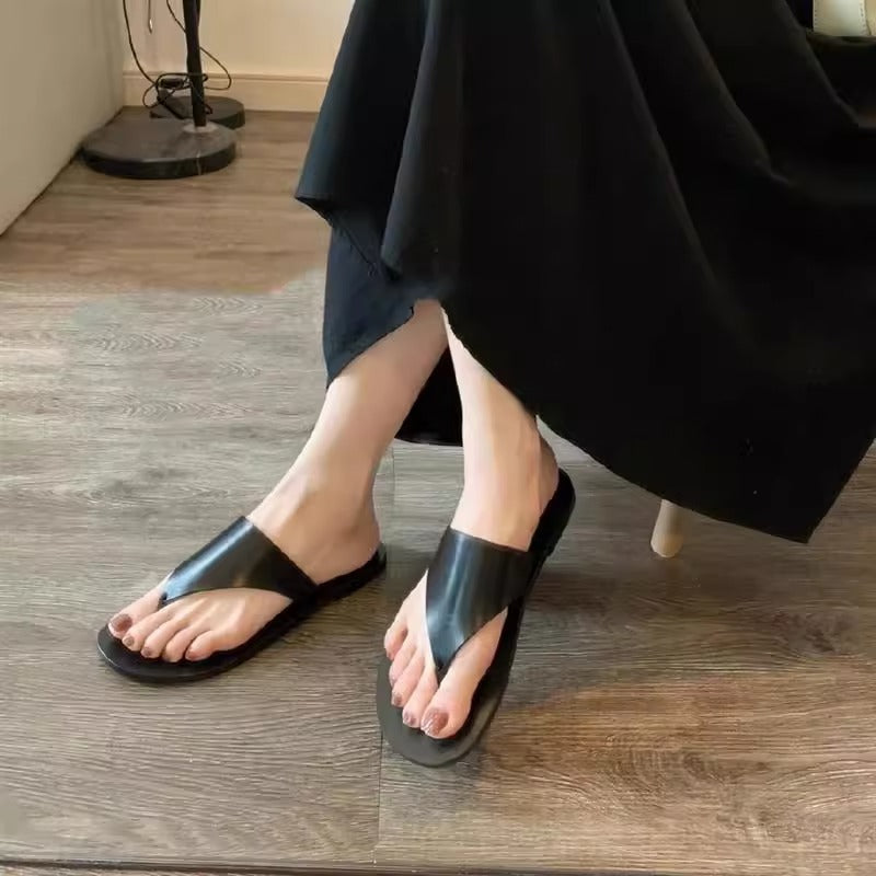Damen zeitgemäße Zehentrenner-Sandalen mit bequemem Fußbett EB