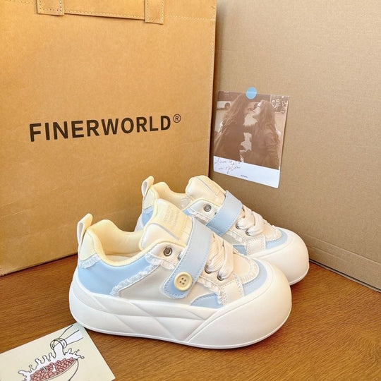 Damen Sneakers mit praktischer Klettverschluss-Technologie von EB