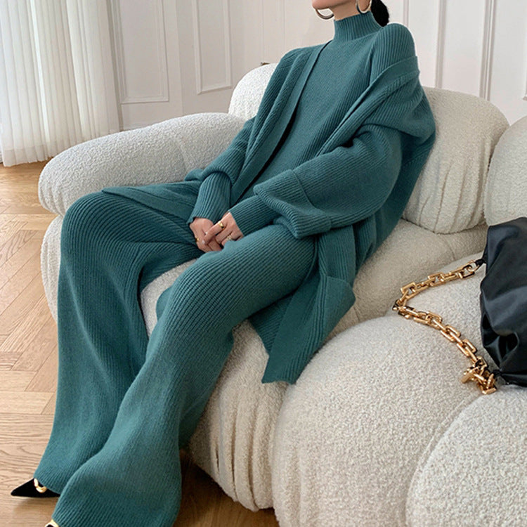 Damen Strickmantel mit Gürtel und praktischen Taschen EB
