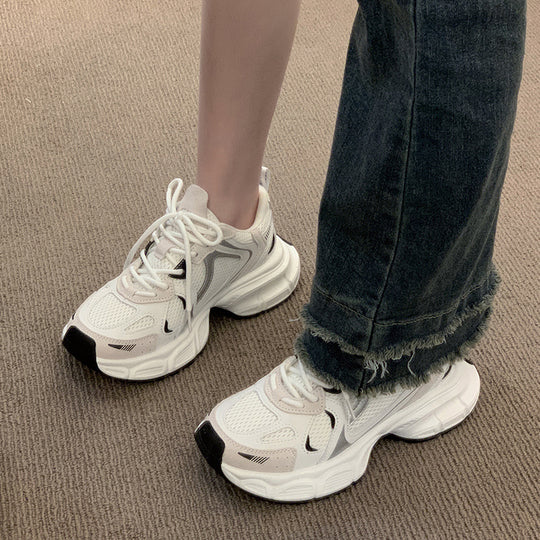 Damen Sportliche Sneakers mit extraflexibler Dämpfung und modernem Design EB