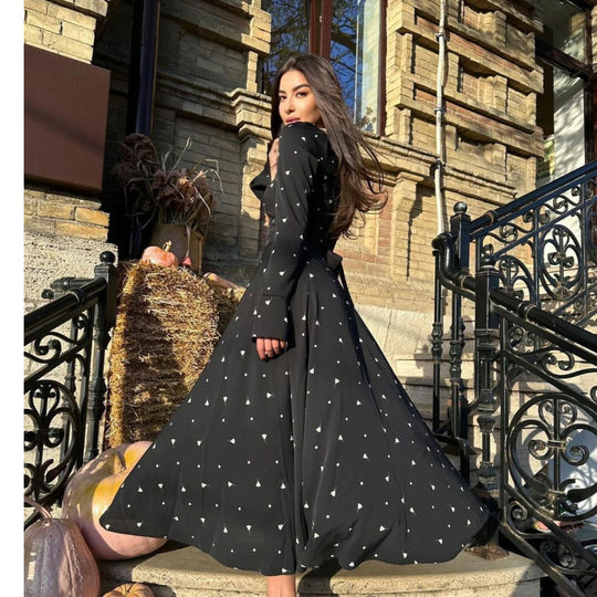 Damen Elegantes Maxikleid mit Geschlitz und langärmligem Design EB
