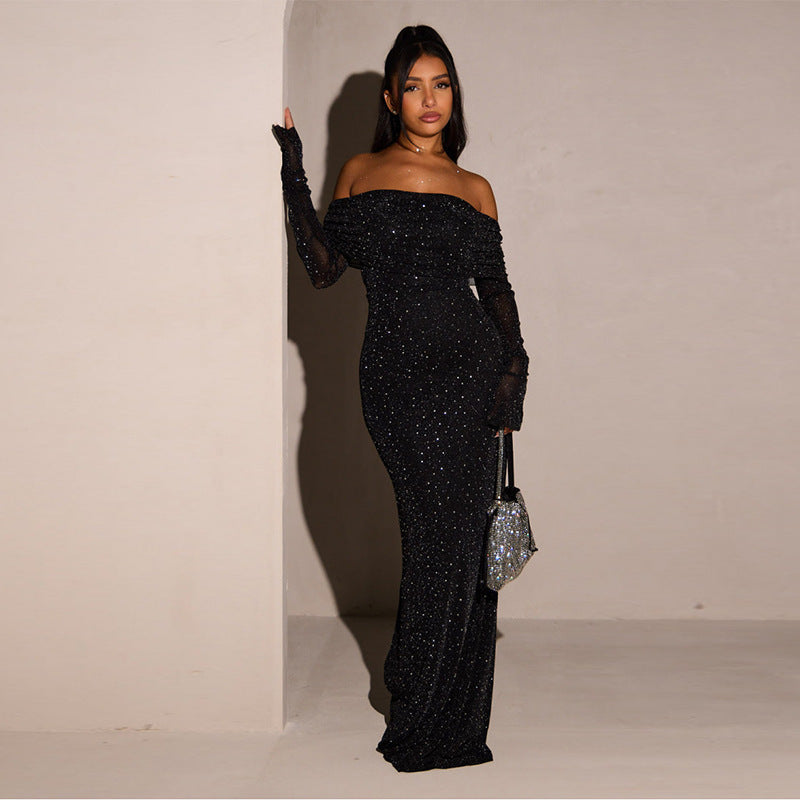 Damen Elegantes schulterfreies Maxikleid mit glitzernden Akzenten EB