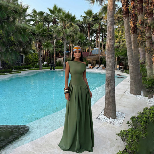 Damen Elegantes Abendkleid mit fließendem Schnitt und dekorativem Faltenwurf EB