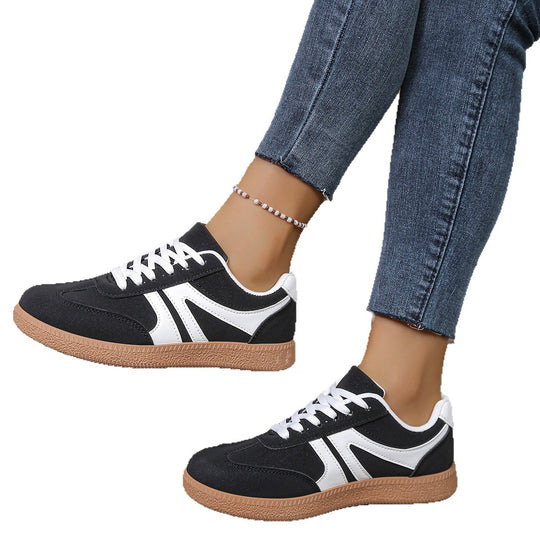Damen Sneakers im sportlichen Stil mit trendigem Design EB