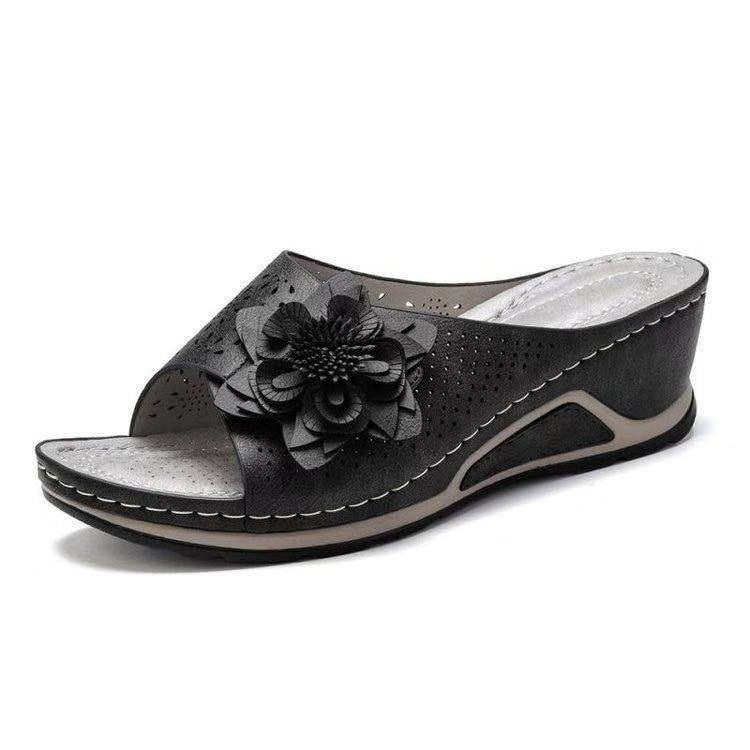 Damen elegante Zehentrenner-Sandalen mit floralem Design und ergonomischem Fußbett EB