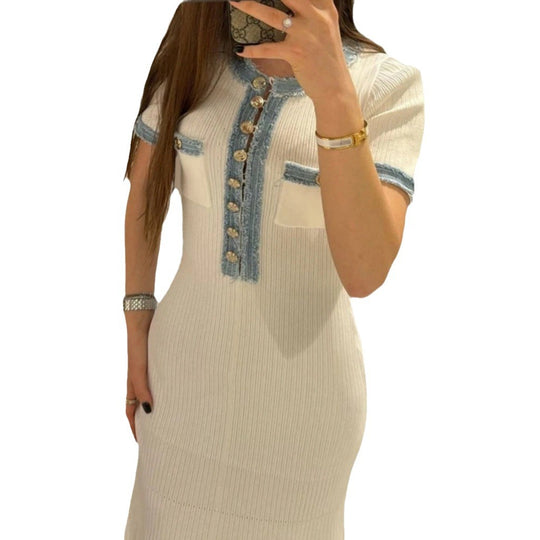 Damen Elegantes, figurbetontes Maxikleid mit modernen Knopfdetails und seitlichem Schlitz EB