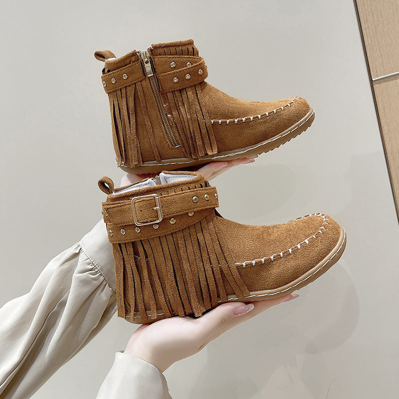 Damen nan Fransen-Ankleboot im Mokassinstil mit Ziernieten, Schnallenriemen und seitlichem Reißverschluss EB