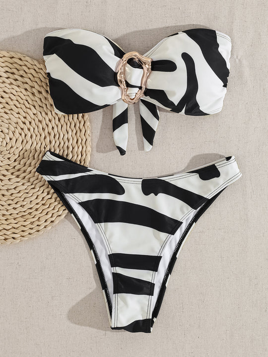 Damen Bandeau-Bikini mit modischem Schnallen-Detail und asymmetrischem Schnitt EB