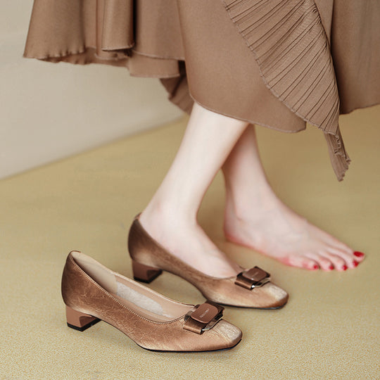 Damen Ballerinas mit elegantem Quadrat-Design und dekorativem Riemen EB