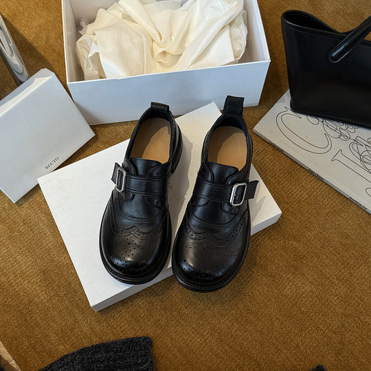 Damen Elegante Brogues mit Schnallenverschluss und geflochtenem Detail EB