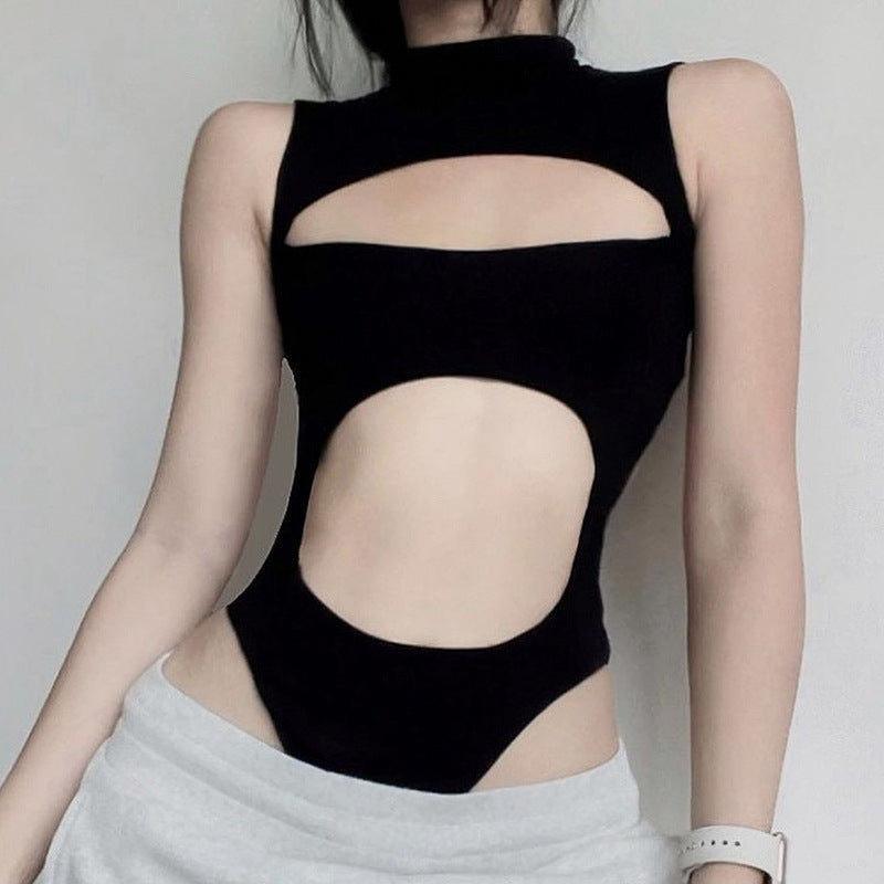 Damen Sportlicher Badeanzug mit hohem Kragen und raffiniertem Cut-Out EB