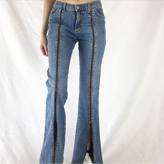 Damen nan Jeanshose mit durchgehenden Front-Reißverschlüssen, hoher vorderer Beinöffnung und ausgestelltem Schlag EB