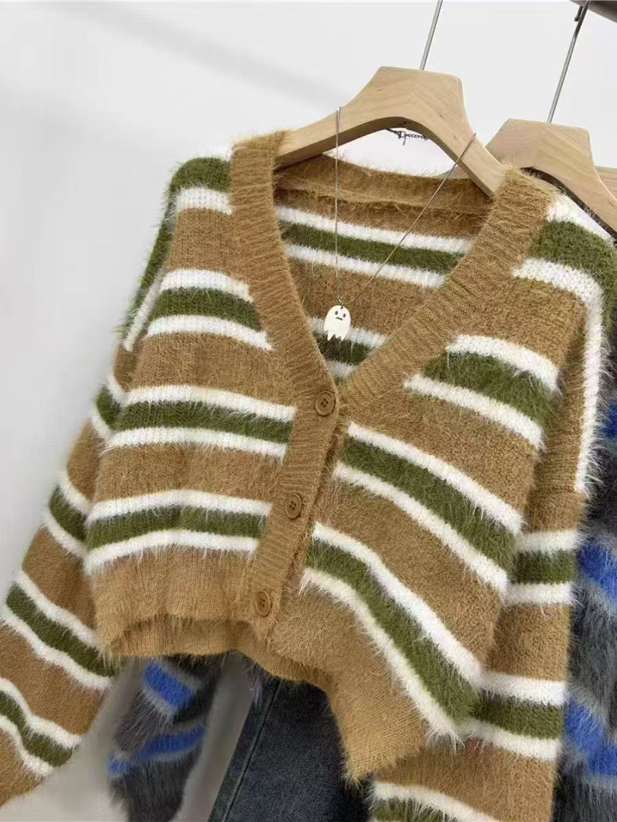 Damen lässiger Crop-Cardigan mit strukturiertem Streifenmuster und Knopfdetails EB
