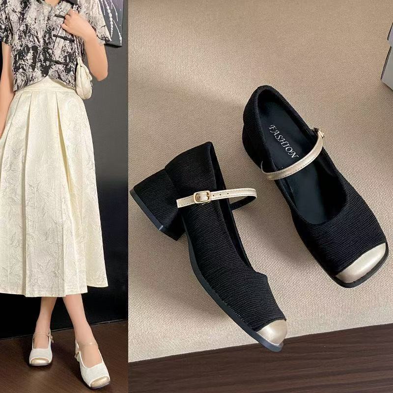 Damen Elegante Mary Jane Schuhe mit feinem Obermaterial und verstellbarem Riemen EB