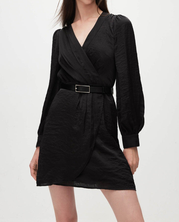 Damen Wickelkleid mit eleganter Struktur und Gürteldetail EB