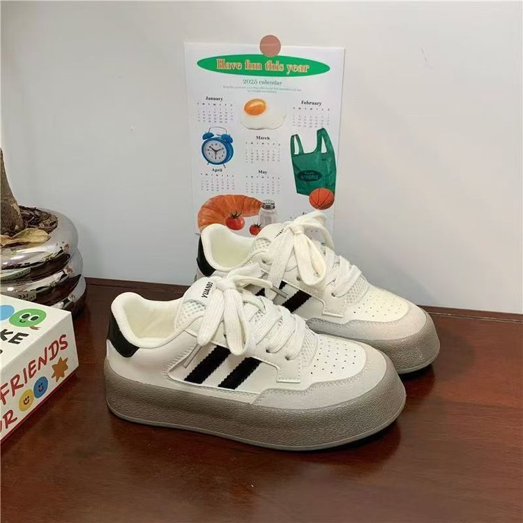 Damen Modische Low-Top Sneakers mit atmungsaktiver Sohle und auffälligem Design EB