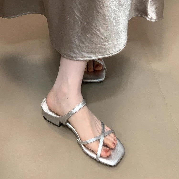 Damen elegante Flachsandalen mit geschmackvollem Kreuzriemen und bequemer Sohle EB