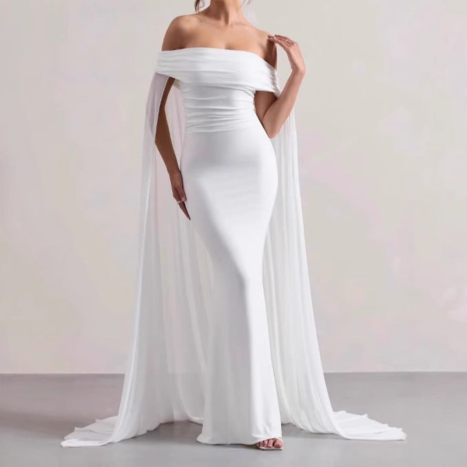 Damen Elegantes Off-Shoulder Abendkleid mit fließendem Transparenz-Cape und figurumspielendem Schnitt EB