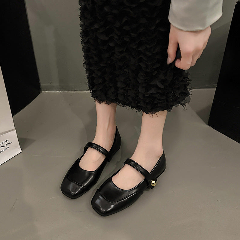 Damen Ballerinas mit elegantem Riemen und weicher Lederoberfläche EB
