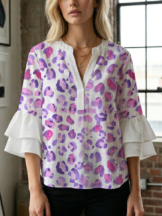 Damen Bluse mit Rüschendetails und auffälligem Animal-Print EB