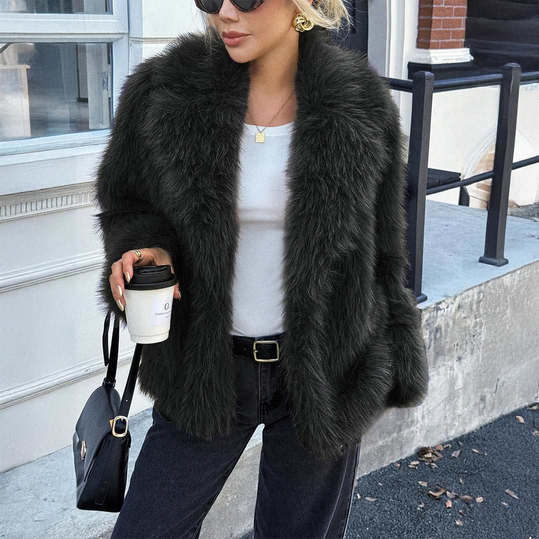 Damen nan kurzer Faux‑Fur Mantel mit voluminösem Schalkragen, Oversize‑Passform und weichen Textur EB