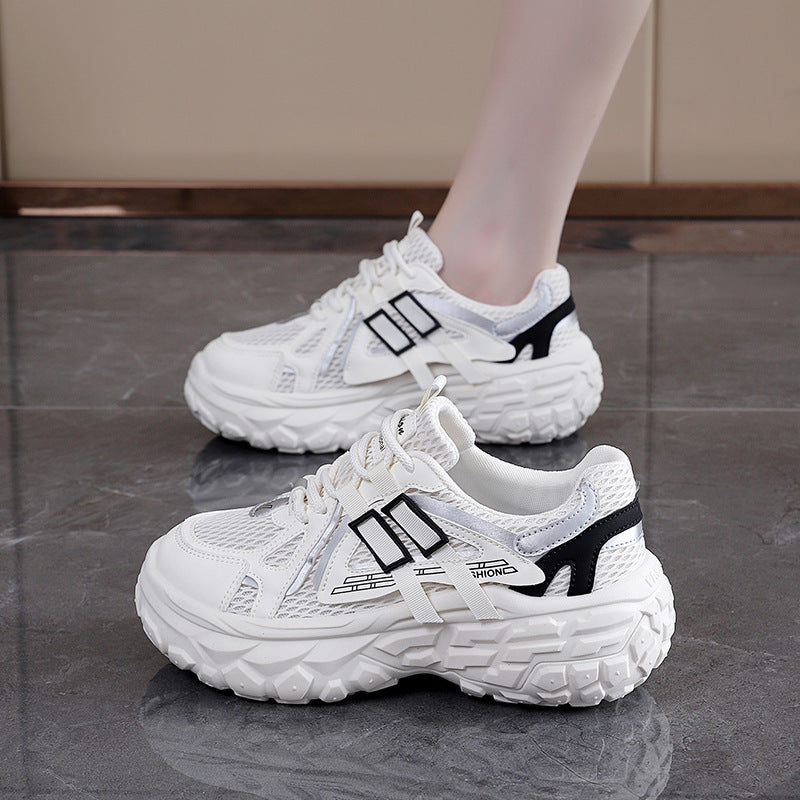Damen Sportliche Sneakers mit atmungsaktivem Mesh-Obermaterial und stoßdämpfender Sohle EB