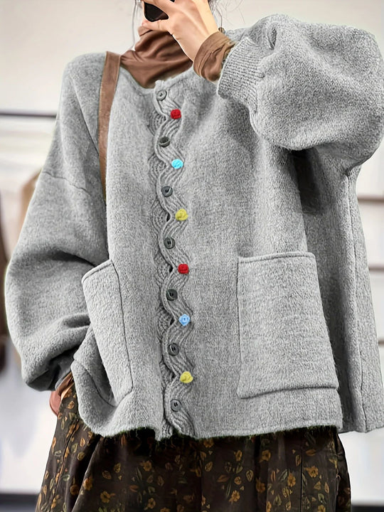 Damen Oversized Strickcardigan mit Zierknopfleiste und aufgesetzten Taschen EB