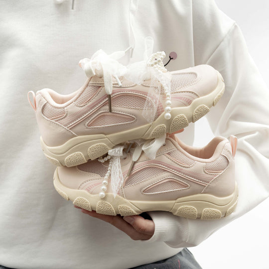 Damen Sportliche Sneakers mit dekorativen Perlenschnürsenkeln und atmungsaktiver Mesh-Oberfläche EB