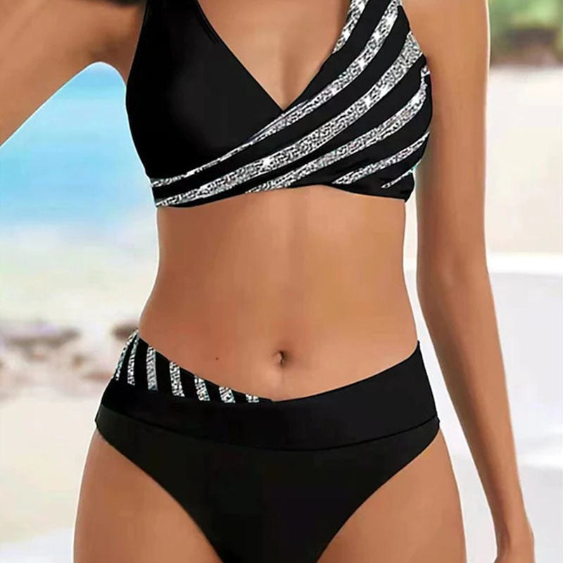 Damen Bikini-Set mit asymmetrischem Oberteil und modernem Wickeldesign EB