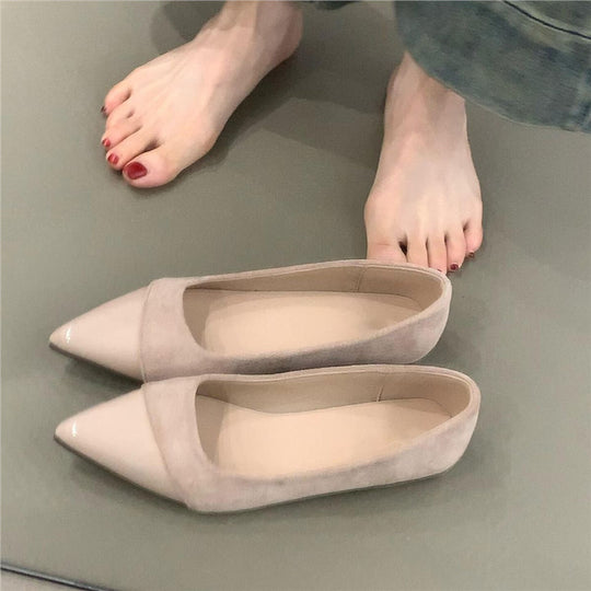 Damen spitze Ballerinas mit edel glänzendem Detail EB