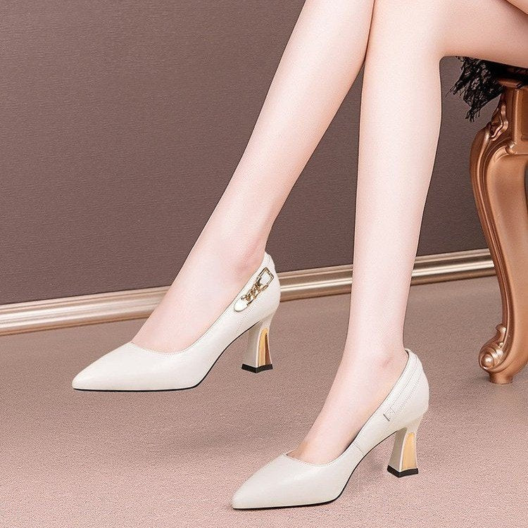 Damen elegante Pumps mit modischem Absatz und schicker Schnallenverzierung EB