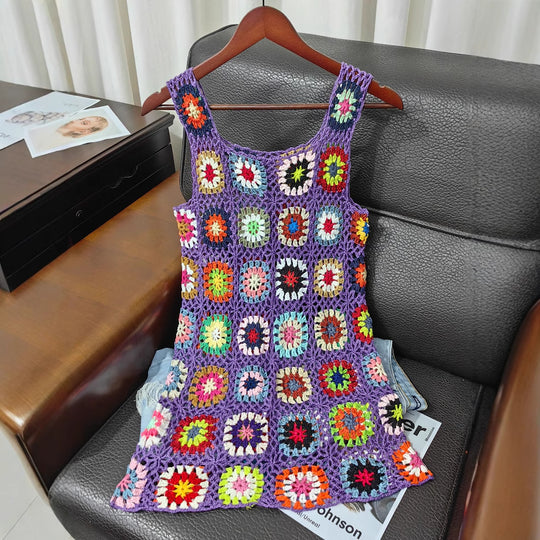 Damen luftiges Häkelkleid mit buntem Granny-Quadrat-Muster EB