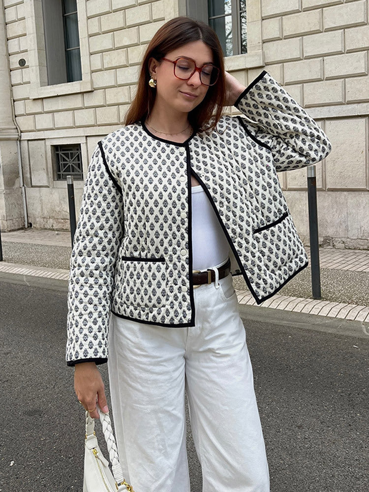 Damen gesteppte Jacke mit elegantem Muster und praktischem Taschen-Design EB