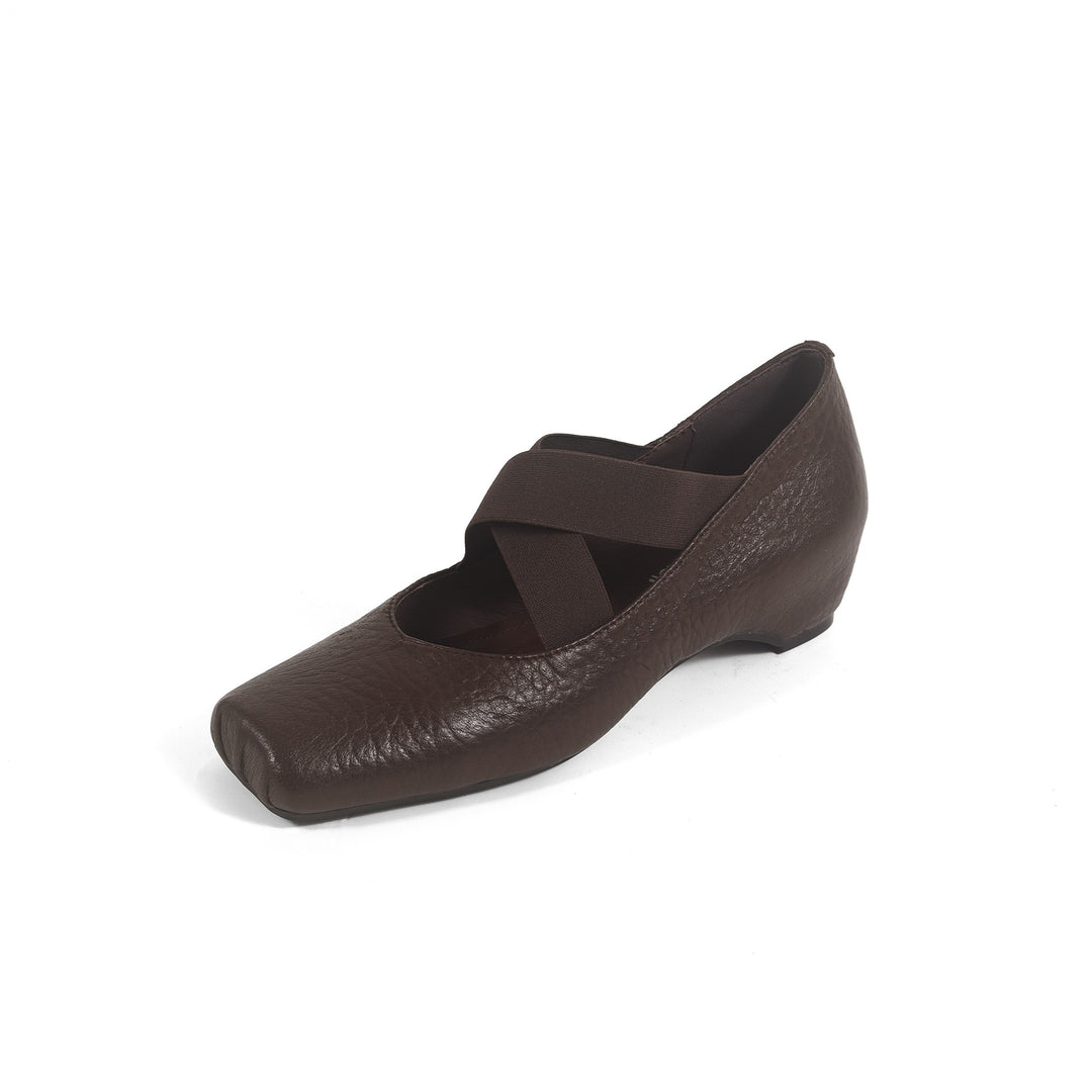 Damen elegante Ballerinas mit verstellbarem Riemen und hochwertiger Lederoberfläche EB