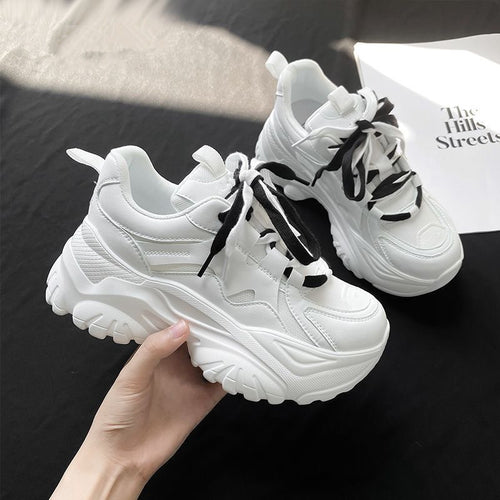 Damen Chunky Sneakers mit ergonomischer Polsterung und innovativer Sohlentechnologie EB