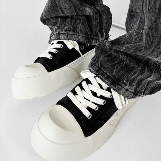 Damen Plateau-Sneaker im minimalistischen Design mit dicker Sohle EB