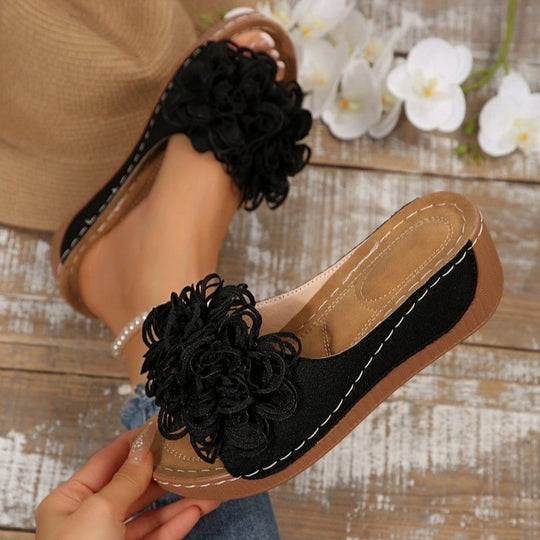 Damen modische Pantoletten mit floralem Detail und Komfortsohle EB